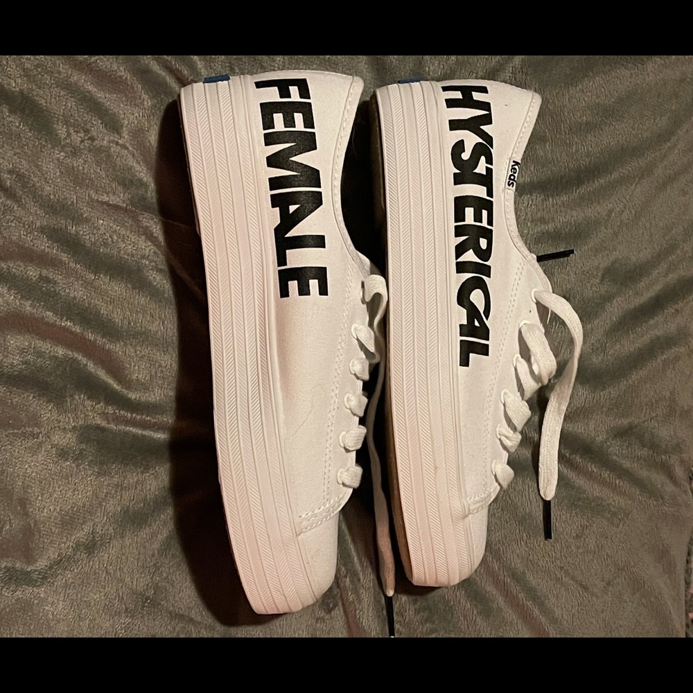 Tennis sneakers
